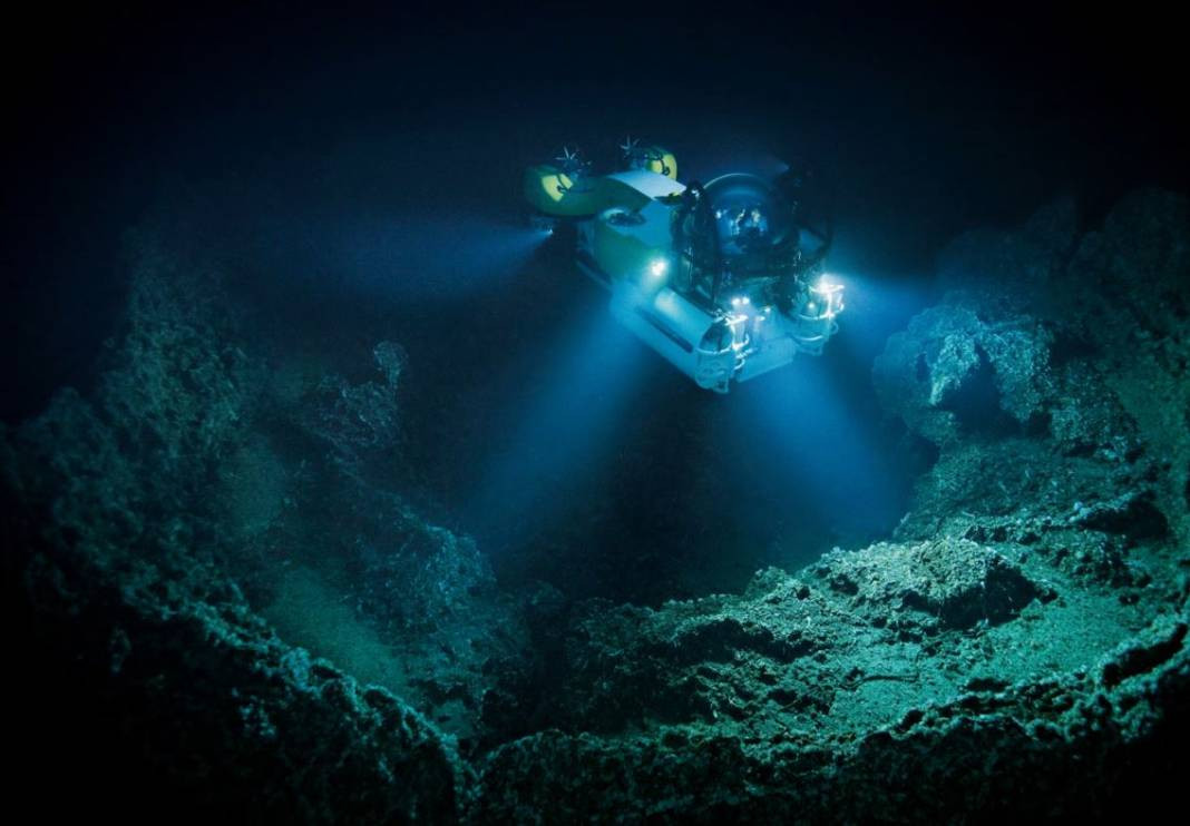 Dünyanın en derin noktası Mariana Çukuru: Yaklaşık 11 bin metre - Resim: 17
